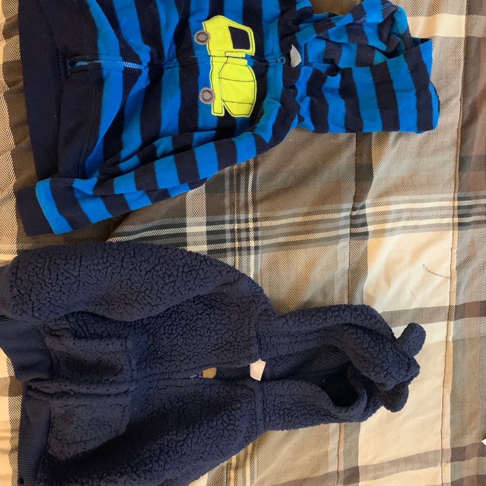 Two hoodies Carter’s 18 months